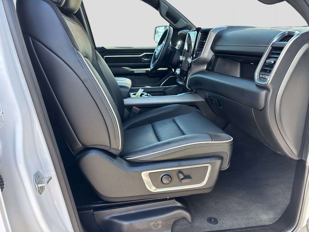 Used 2024 RAM 1500 Laramie image 15