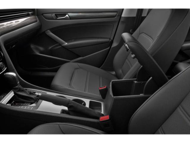 Used 2022 Volkswagen Passat 2.0T SE image 16