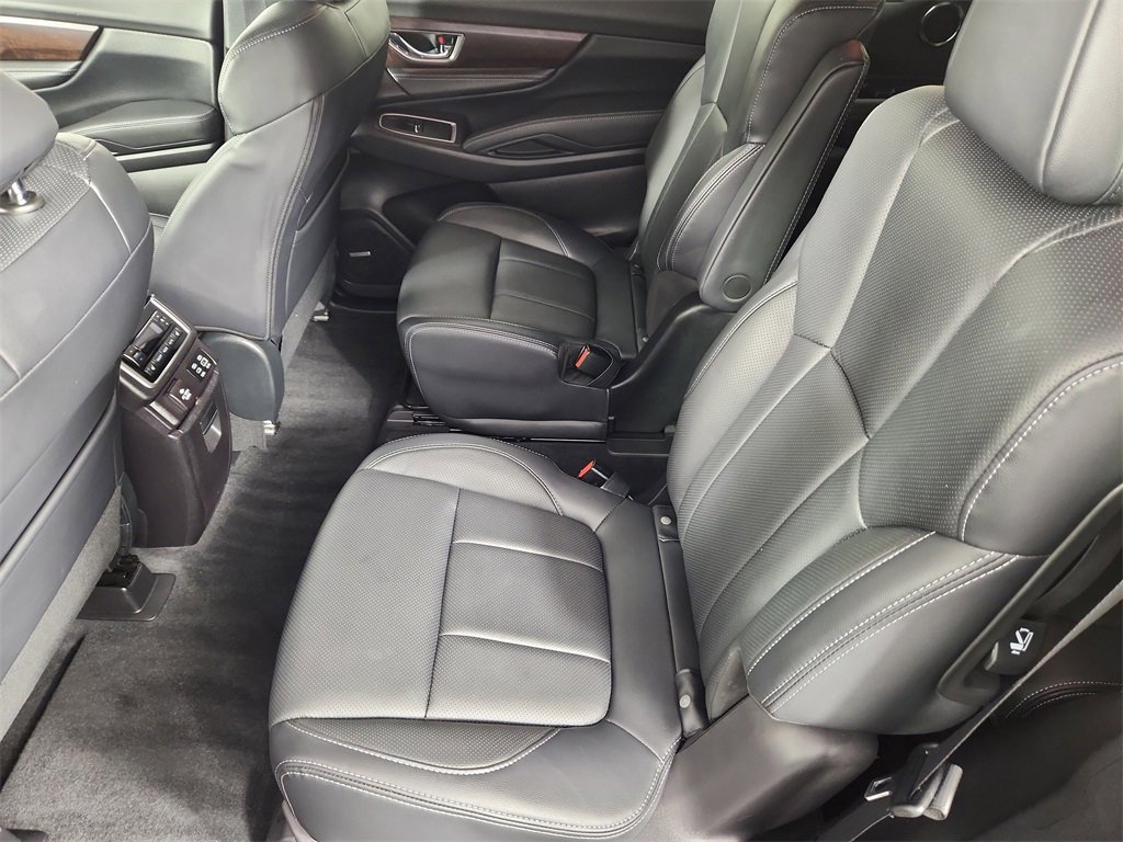 Used 2023 Subaru Ascent Touring image 12