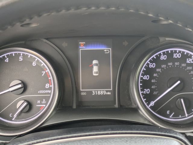 Used 2023 Toyota Camry SE image 19