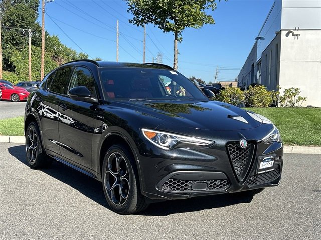 Used 2022 Alfa Romeo Stelvio Veloce