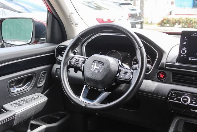Used 2025 Honda Pilot Touring image 21