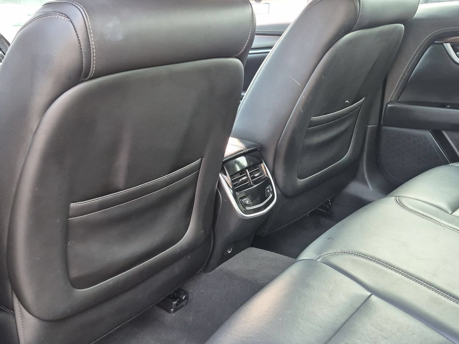 Used 2018 Cadillac XTS Luxury w/ Driver Awareness Package AWD/4WD image 18