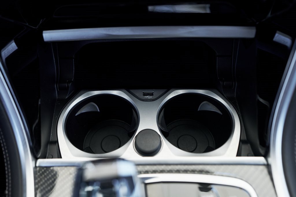 Used 2024 BMW M850i xDrive Coupe image 39