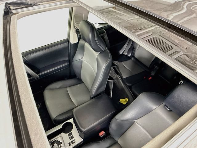 Certified 2021 Toyota 4Runner SR5 Premium w/ Moonroof Package AWD/4WD image 24