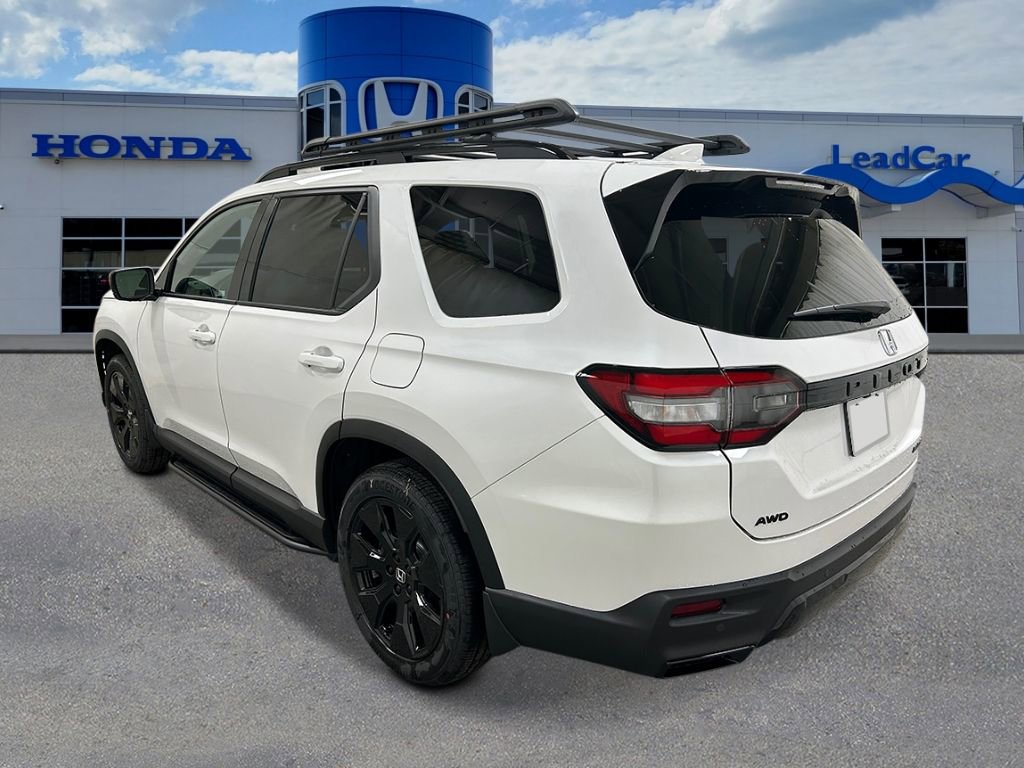 New 2026 Honda Pilot Black Edition image 3
