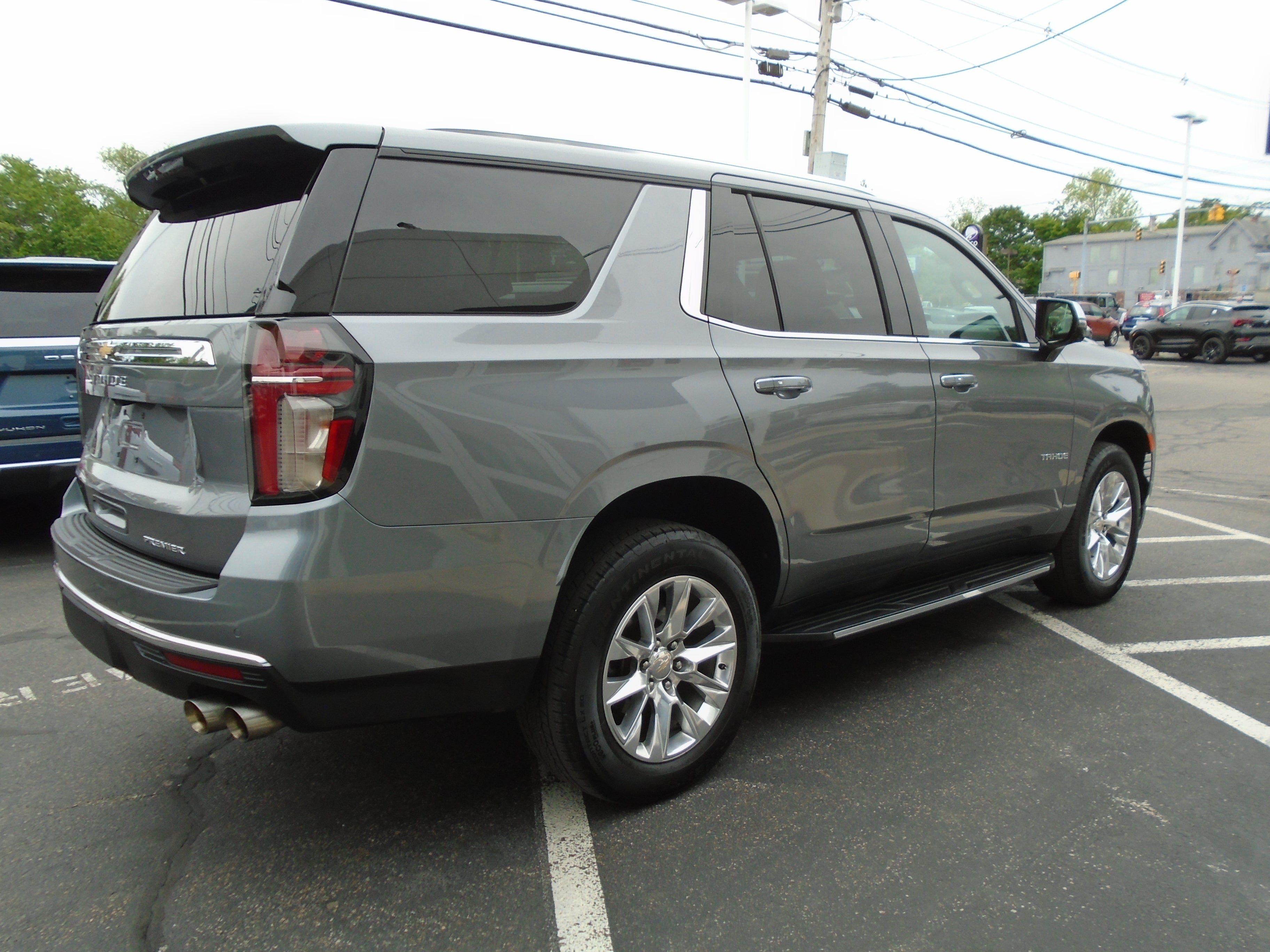 Certified 2021 Chevrolet Tahoe Premier w/ Premium Package AWD/4WD image 5