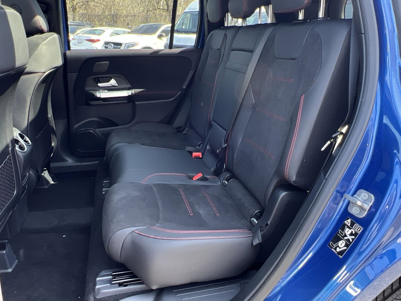 New 2026 Mercedes-Benz GLB 250 4MATIC image 23