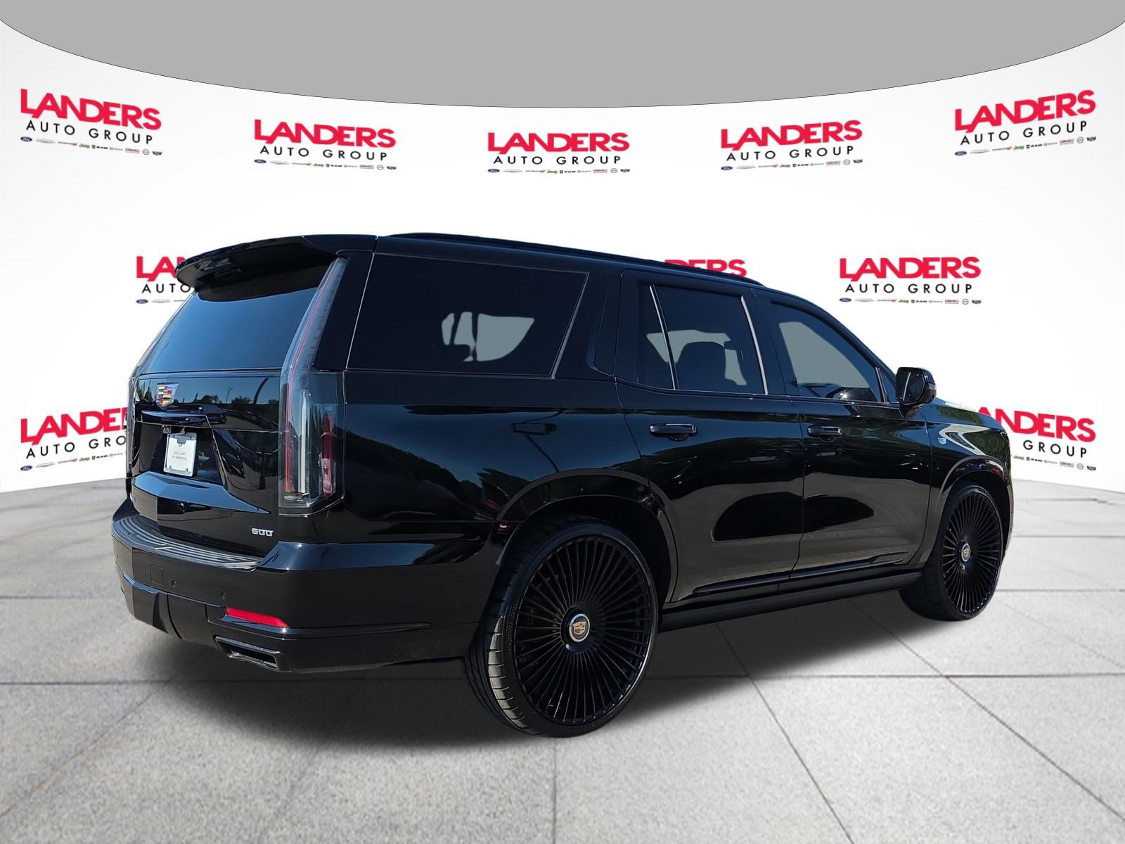 Used 2025 Cadillac Escalade Sport w/ Touring Package AWD/4WD image 3