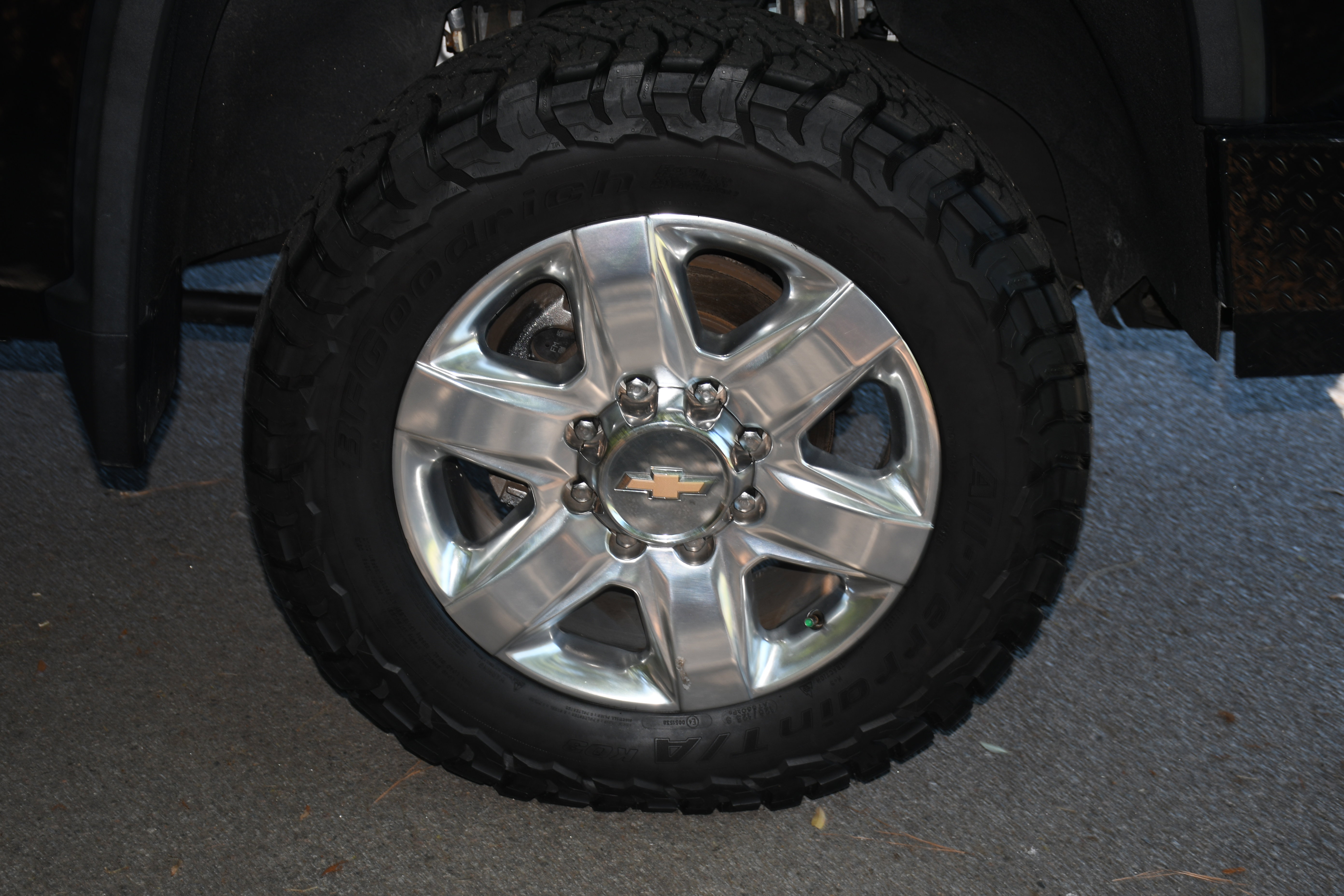 Used 2021 Chevrolet Silverado 2500 LTZ w/ LTZ Plus Package AWD/4WD image 24