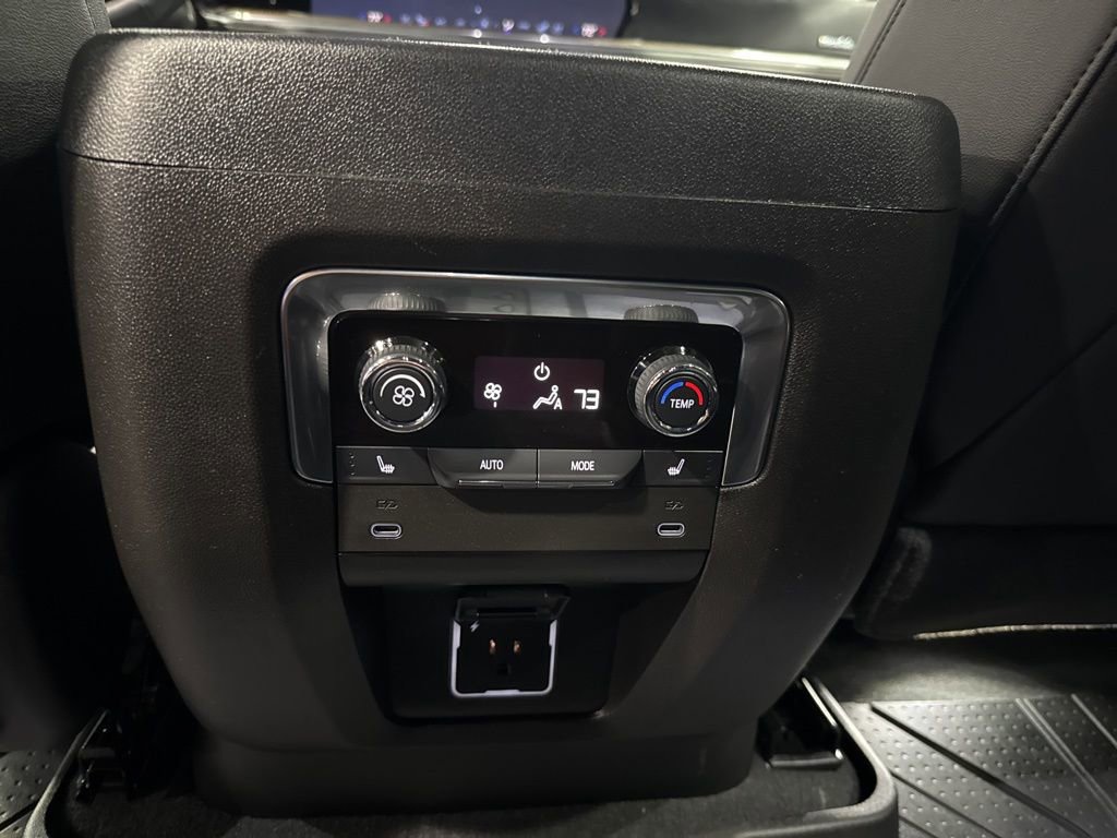 Used 2025 Chevrolet Tahoe High Country w/ Sun And Tow Package image 25