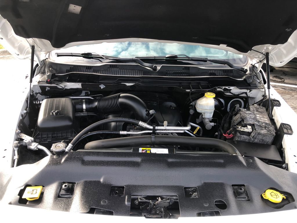 Used 2018 RAM 1500 Express w/ Express Value Package image 17