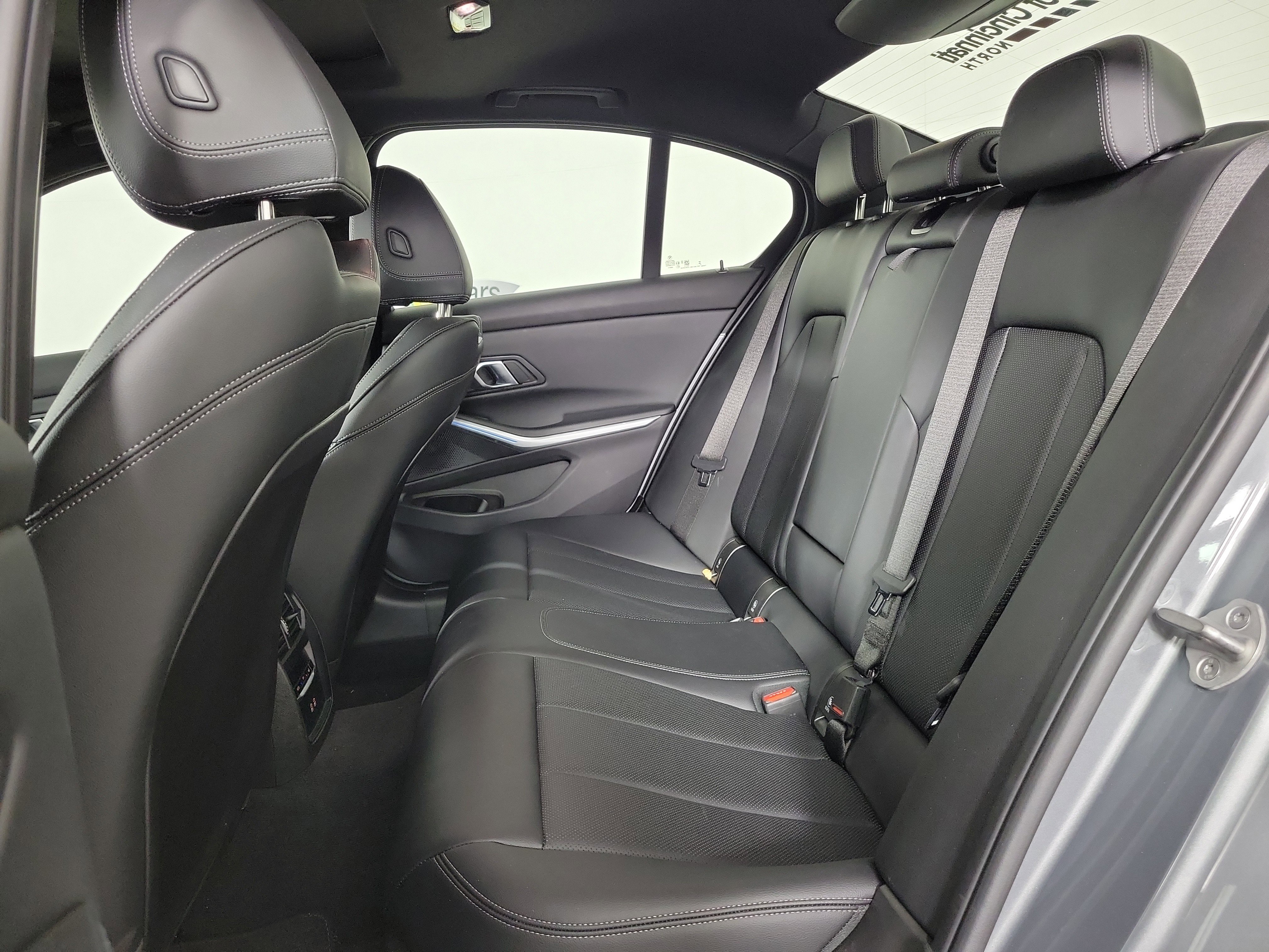 Certified 2025 BMW 330i xDrive Sedan w/ Premium Package image 10