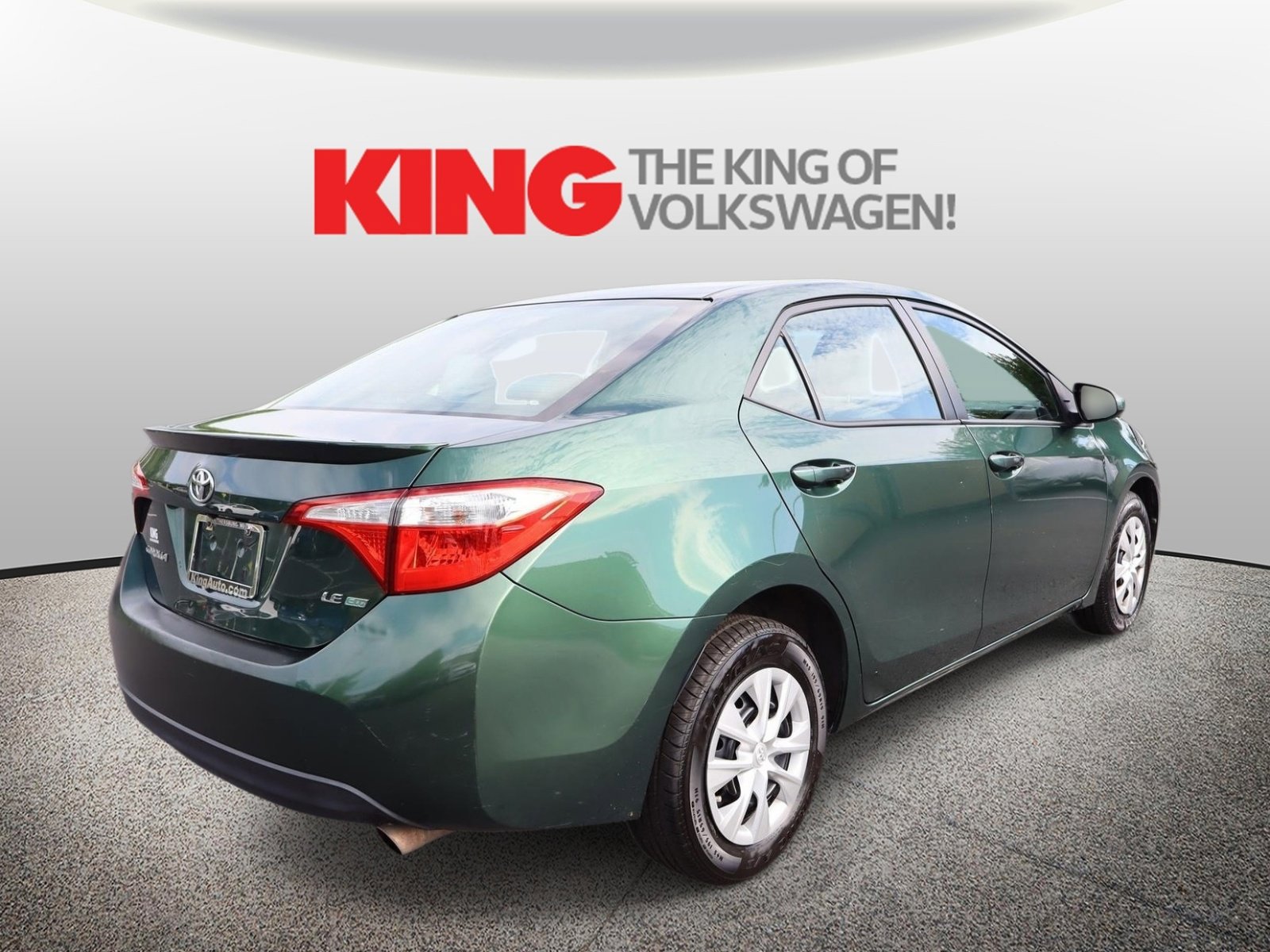 Used 2014 Toyota Corolla LE FWD image 3