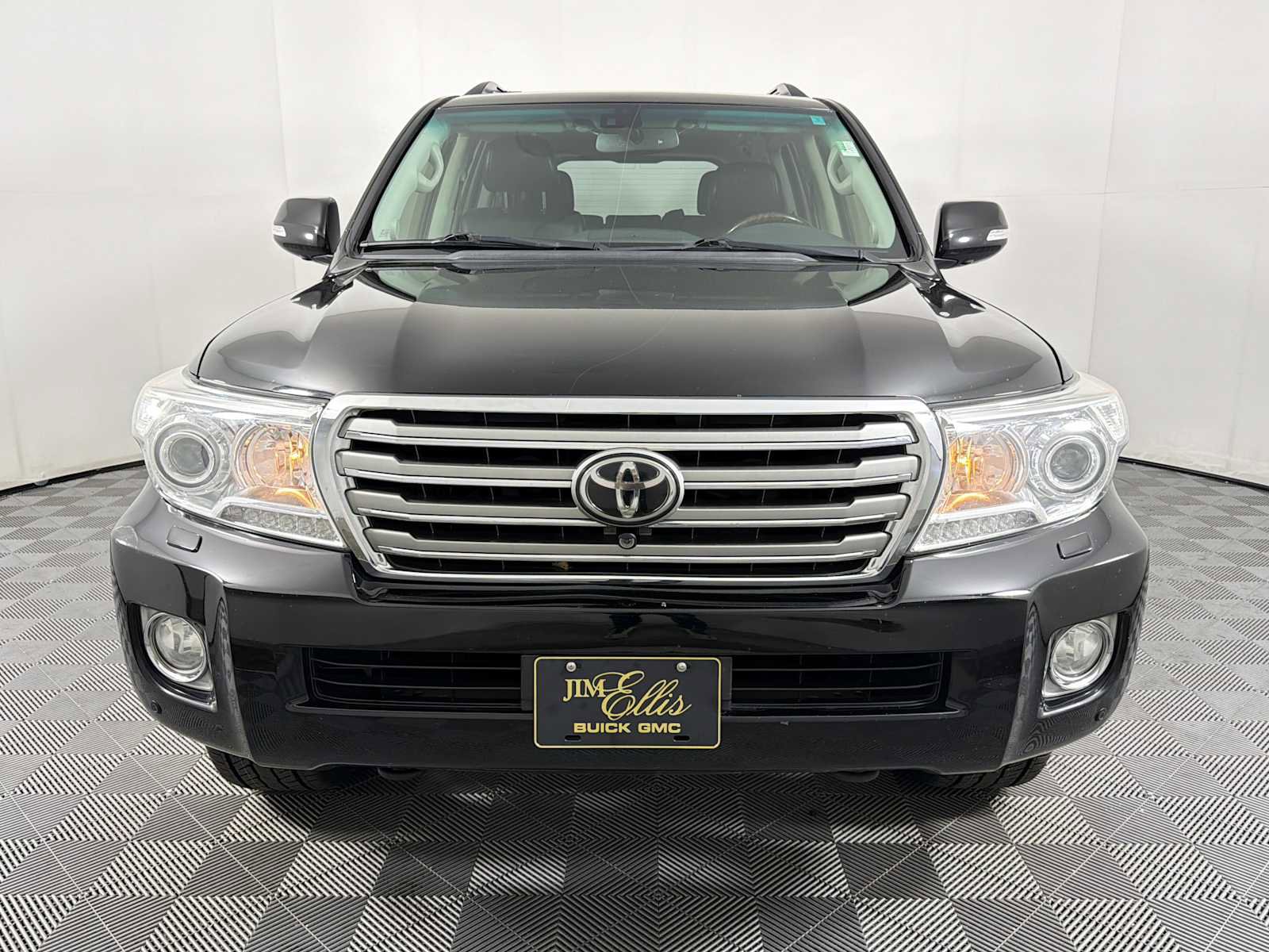 Used 2015 Toyota Land Cruiser AWD/4WD video 2
