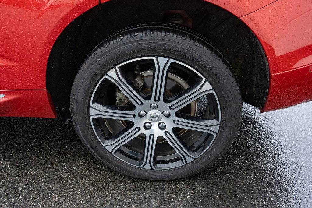 Used 2020 Volvo XC60 T6 Inscription w/ Protection Package Premier image 29