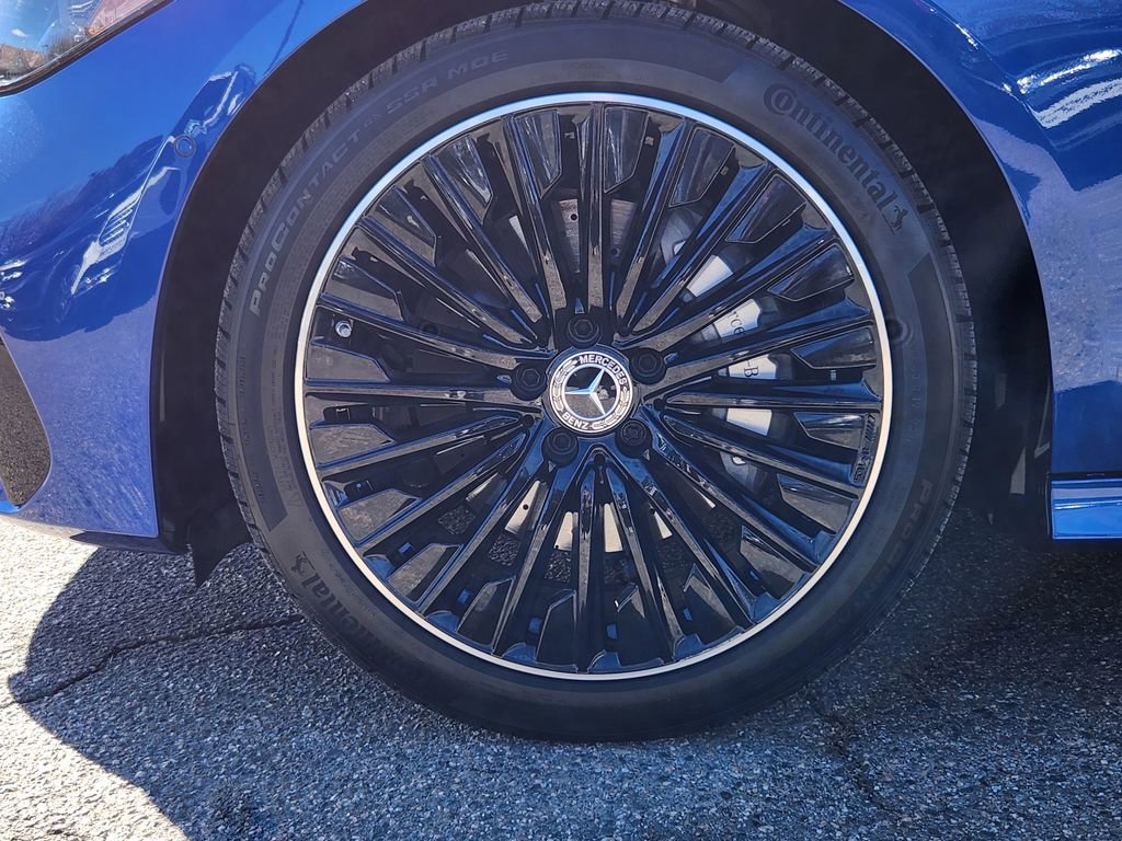 Certified 2026 Mercedes-Benz CLE 300 4MATIC Cabriolet image 10