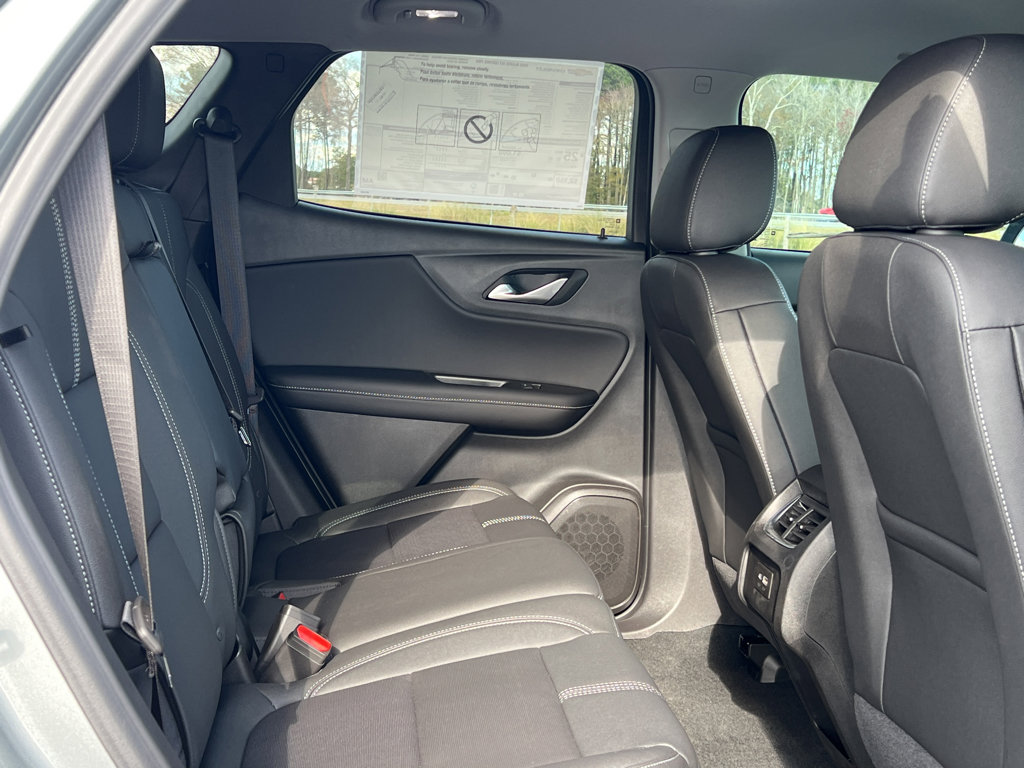 New 2024 Chevrolet Blazer LT image 23