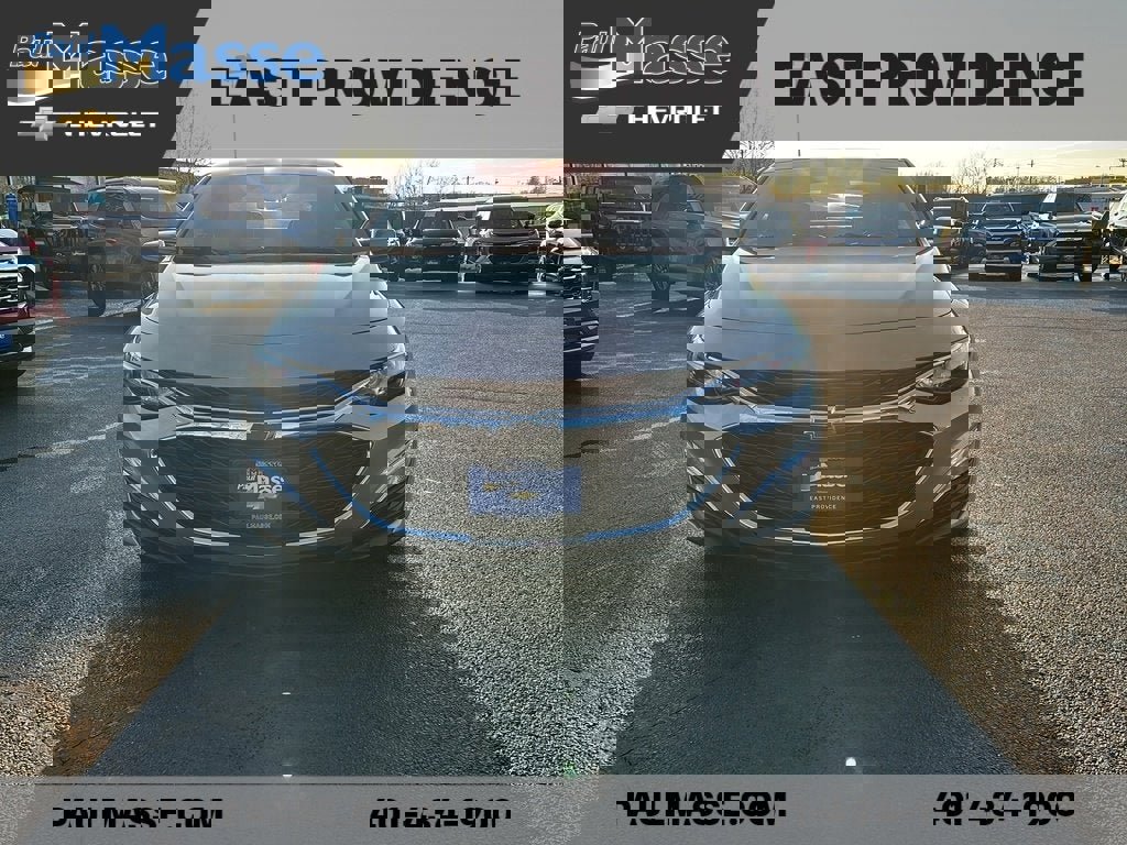 Used 2024 Chevrolet Malibu RS image 2