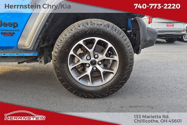 Used 2024 Jeep Wrangler Sport S image 28