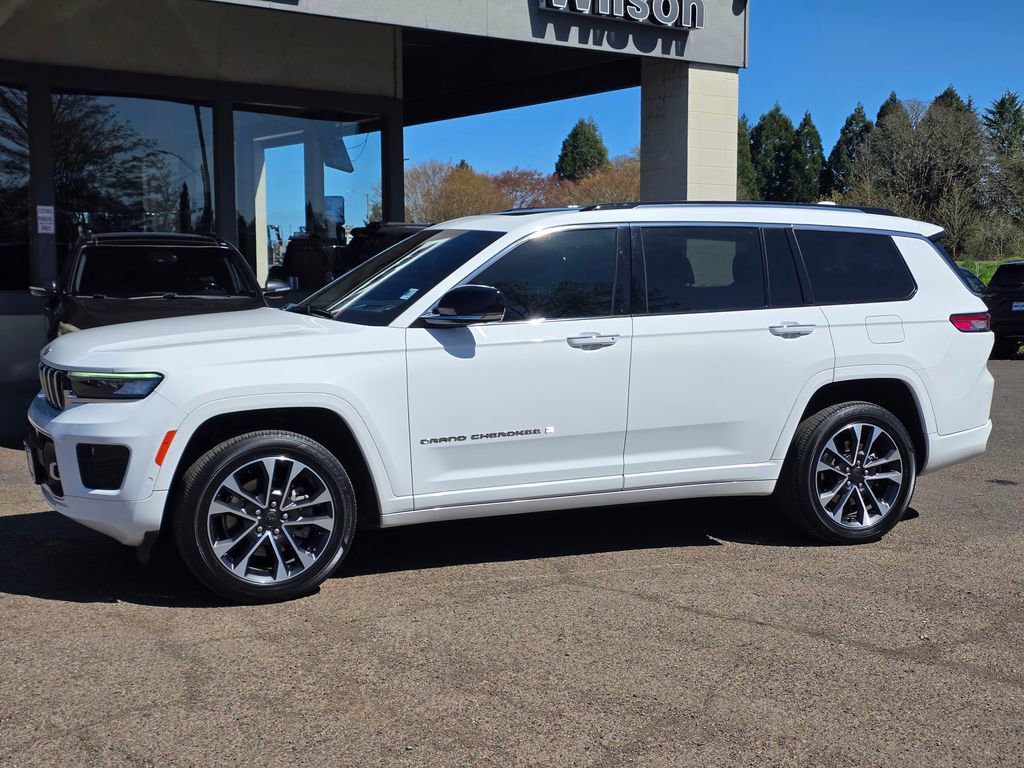 Used 2021 Jeep Grand Cherokee L Overland w/ Advanced Protech Group III image 39