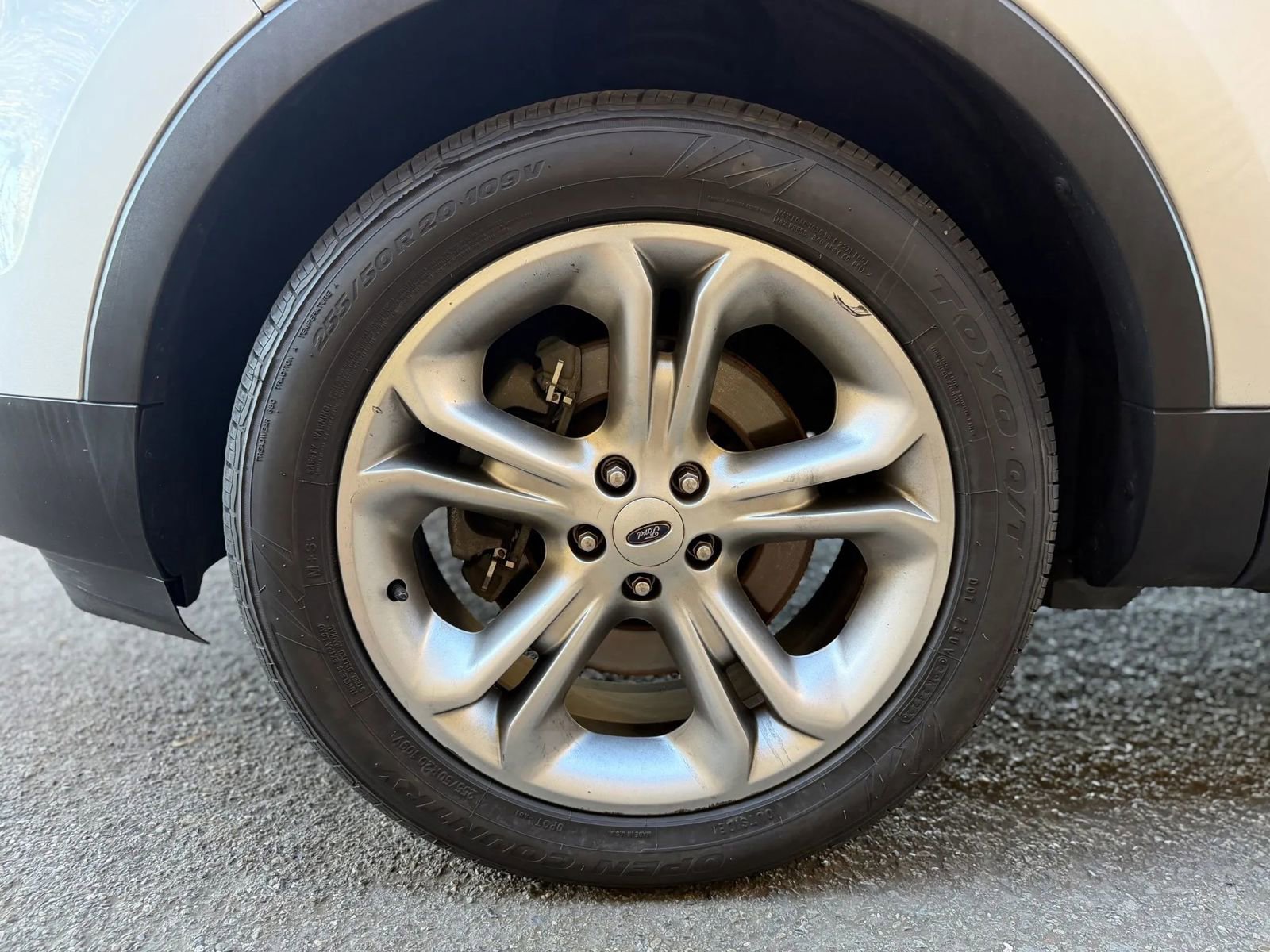 Used 2015 Ford Explorer Limited image 40