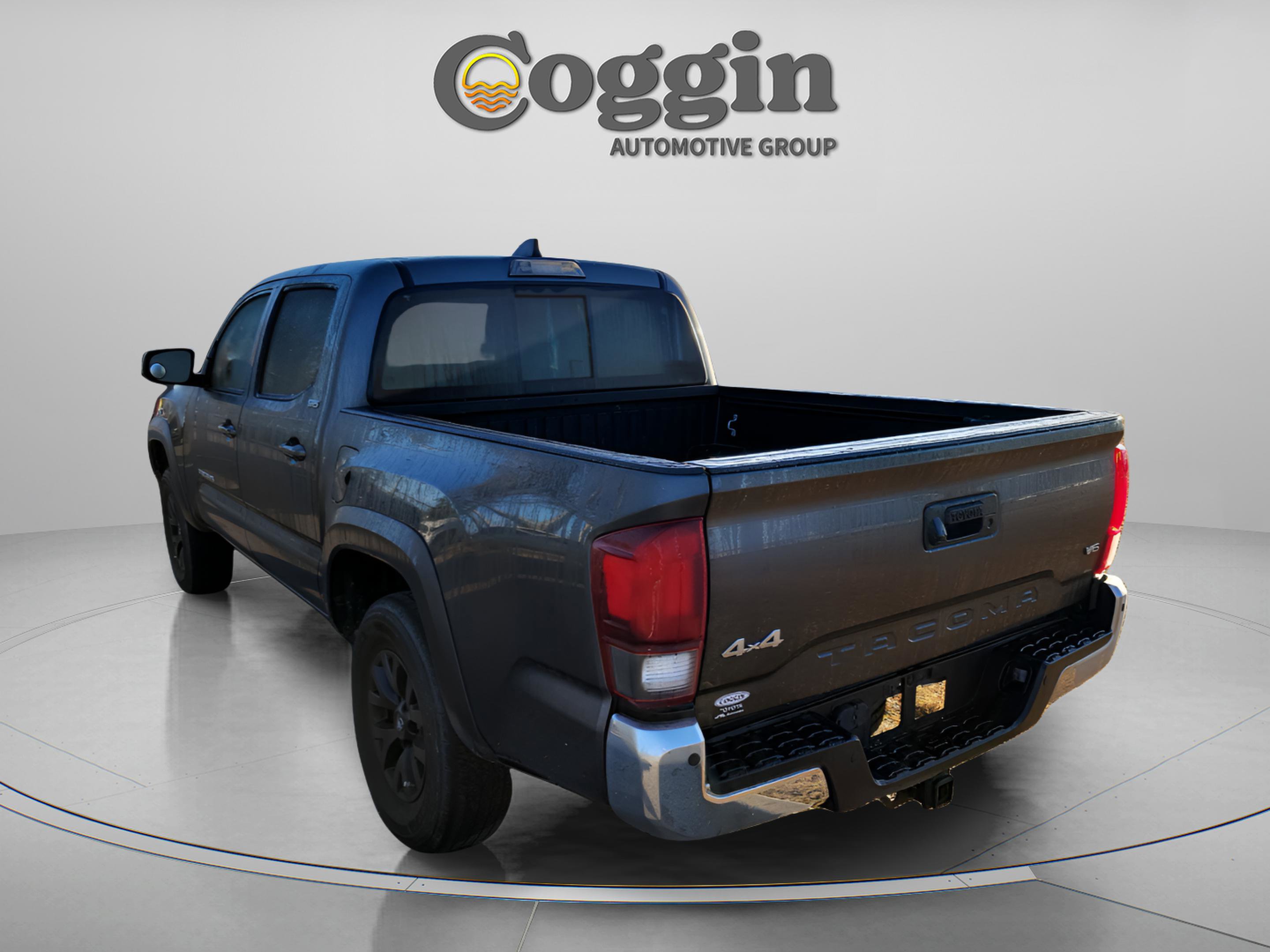 Used 2023 Toyota Tacoma SR5 image 2