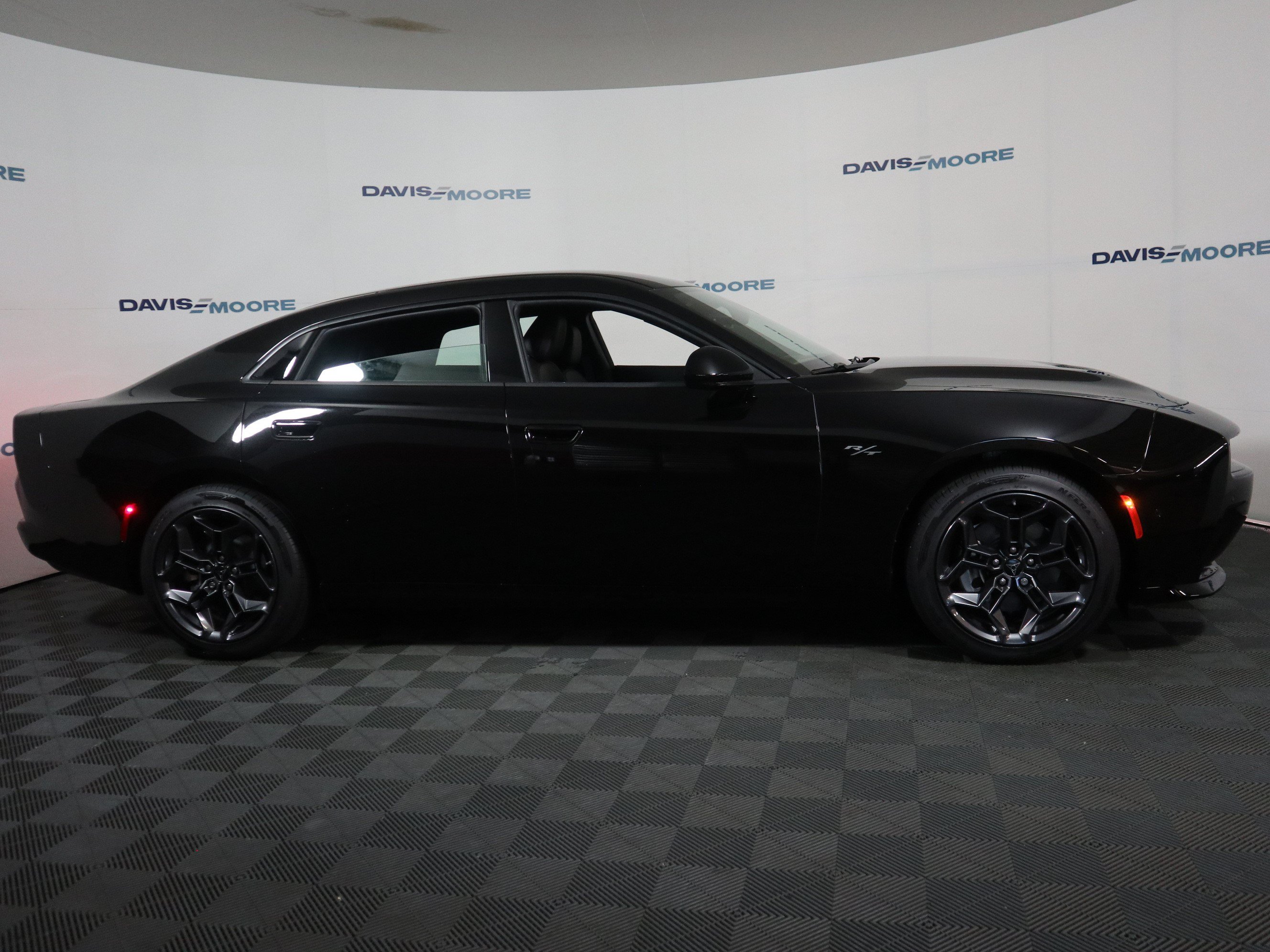 New 2026 Dodge Charger R/T AWD/4WD image 4