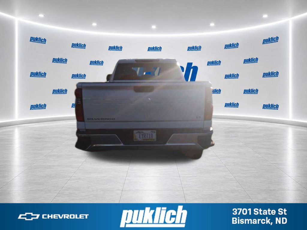 Used 2025 Chevrolet Silverado 2500 LT w/ Convenience Package AWD/4WD image 5
