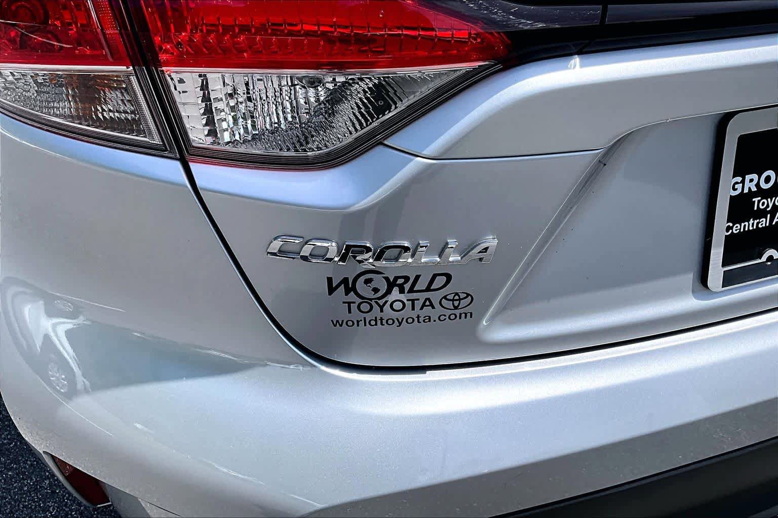 Certified 2024 Toyota Corolla LE FWD image 30