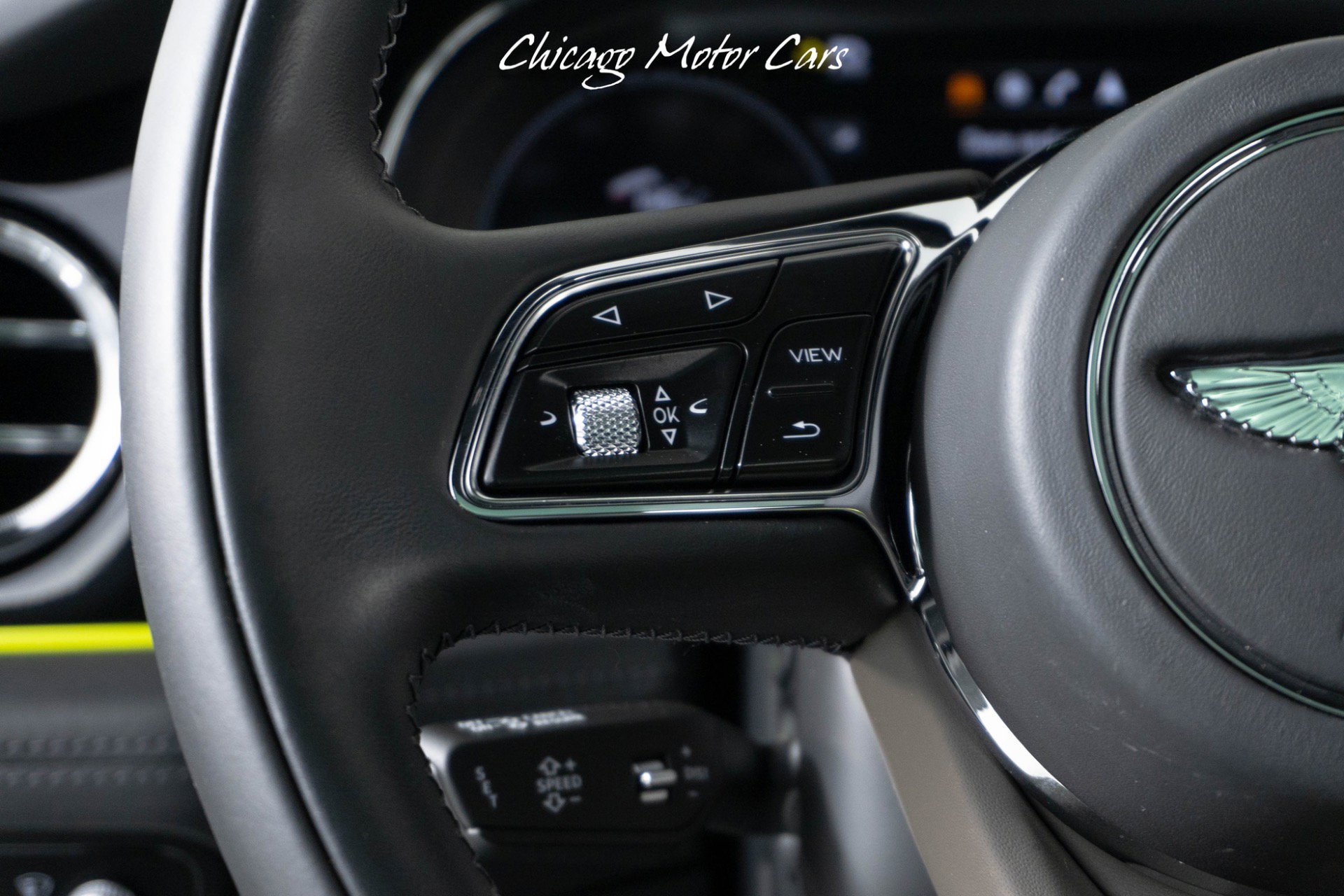 Used 2023 Bentley Bentayga Extended Wheelbase image 21