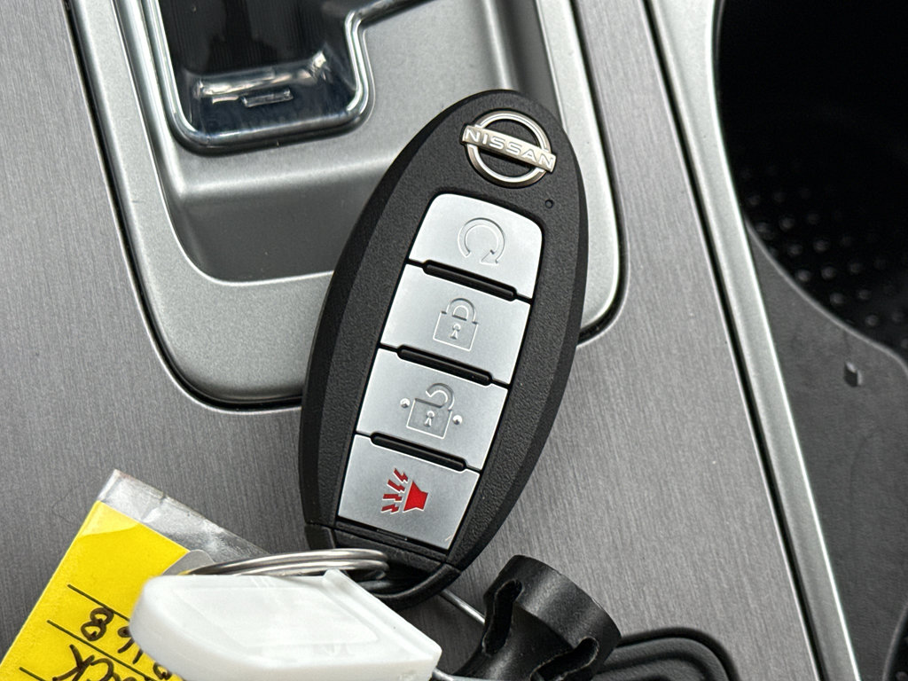 Certified 2024 Nissan Murano SV w/ SV Midnight Edition Package image 36