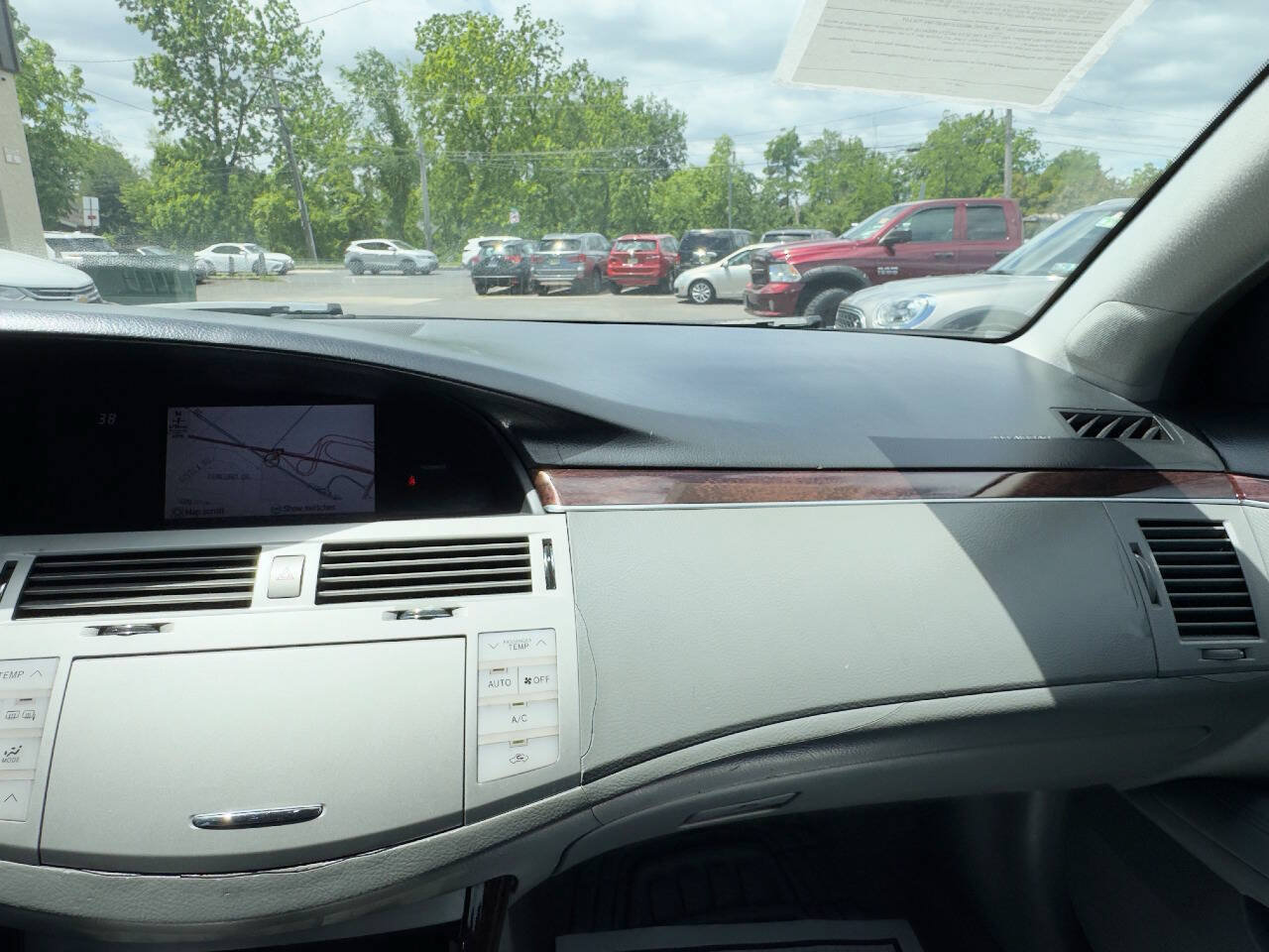 Used 2008 Toyota Avalon Limited FWD image 17