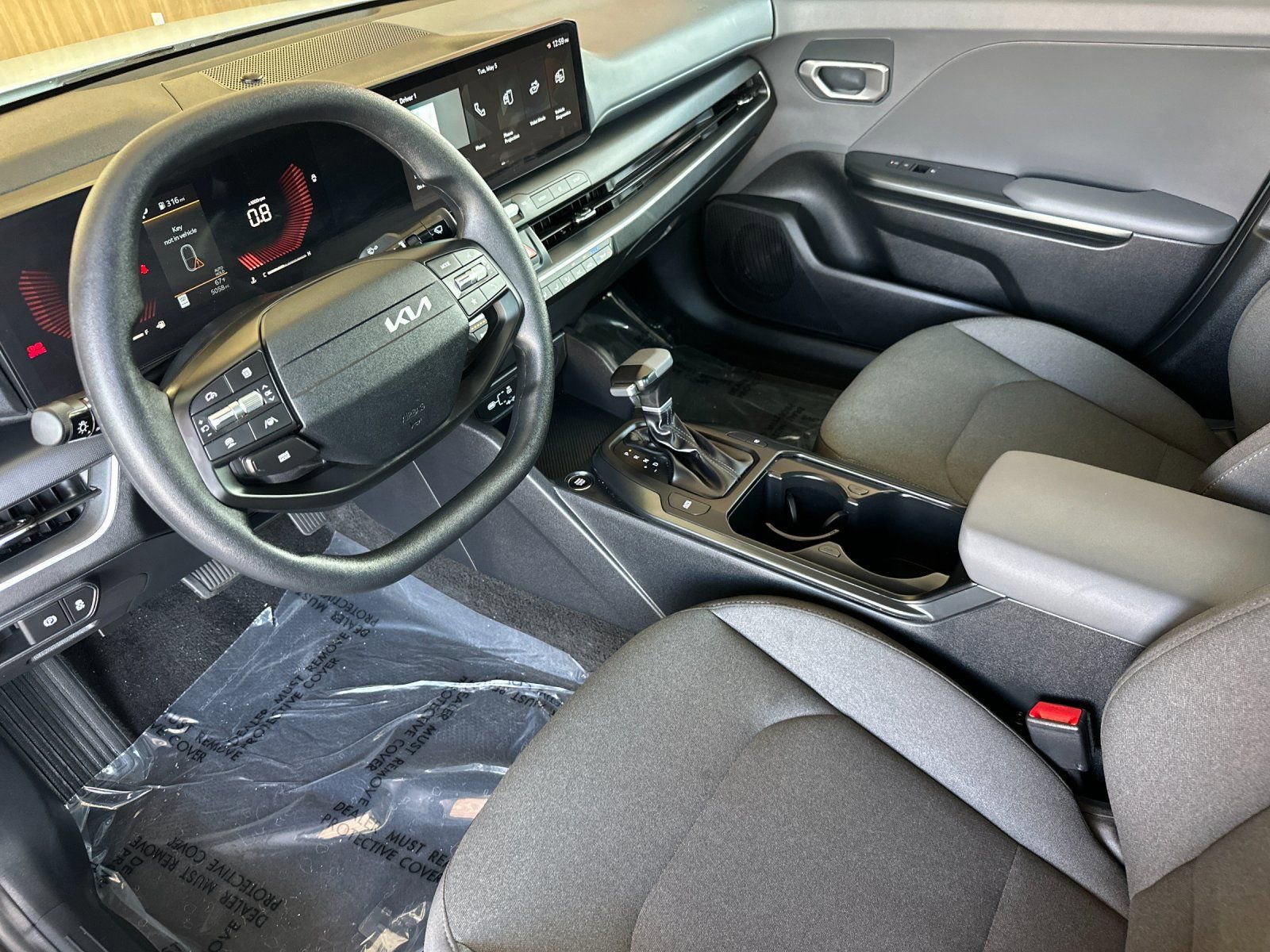 Certified 2025 Kia K4 FWD image 12