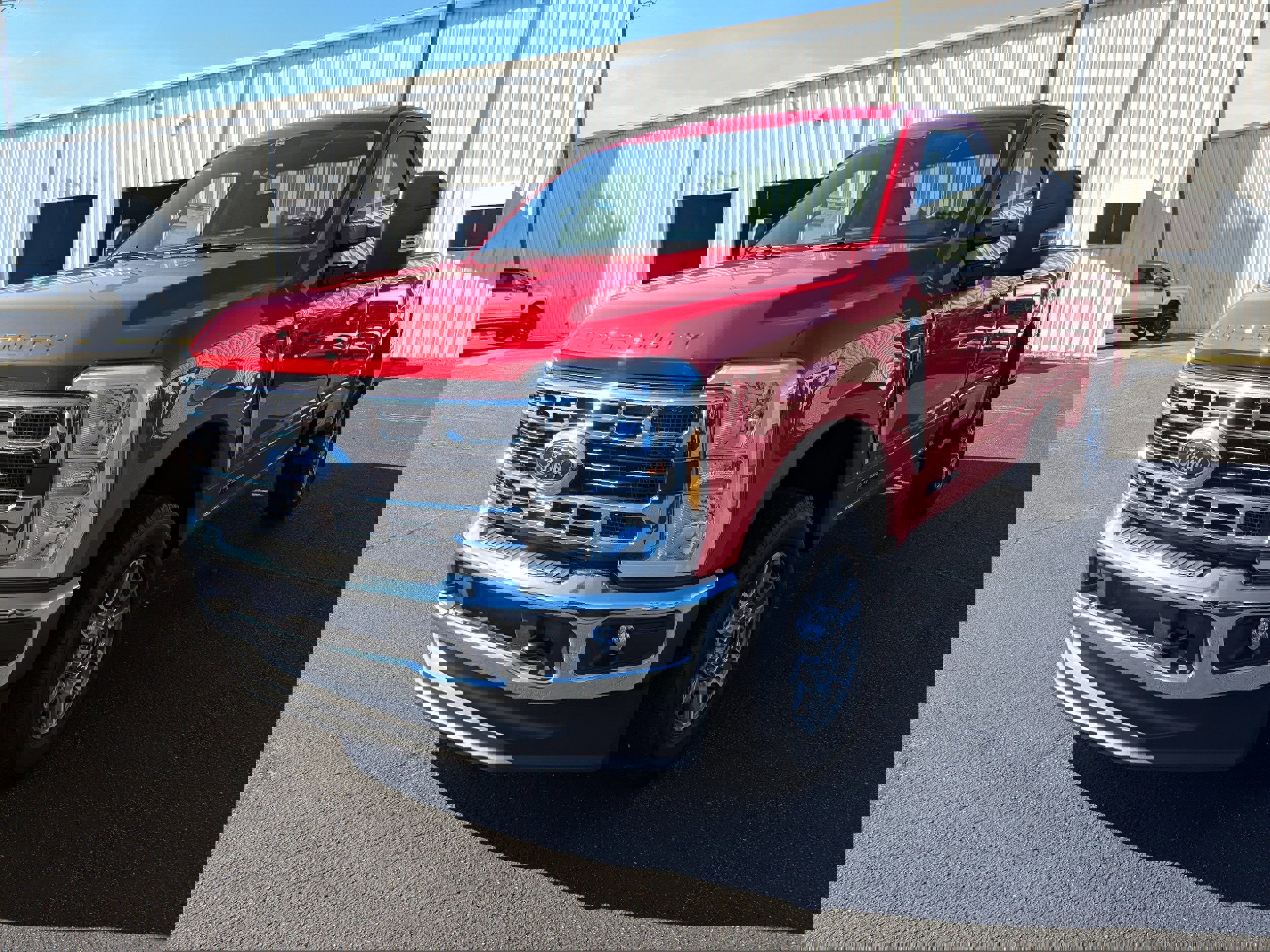 New 2025 Ford F250 XLT w/ F-250 >10K GVWR Package image 7