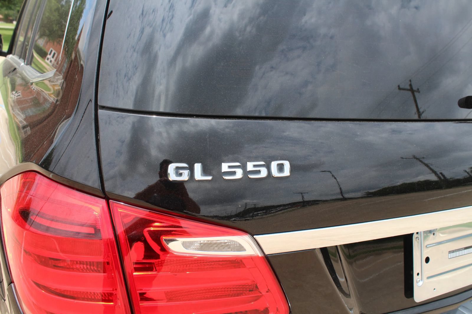 Used 2014 Mercedes-Benz GL 550 4MATIC w/ Driver Assistance Package image 22