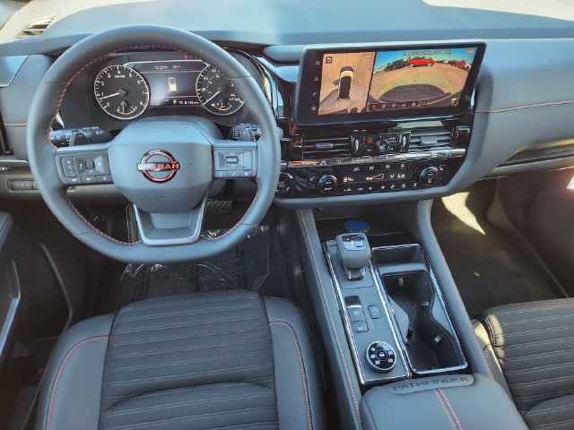New 2026 Nissan Pathfinder Rock Creek w/ Rock Creek Premium Package AWD/4WD image 10
