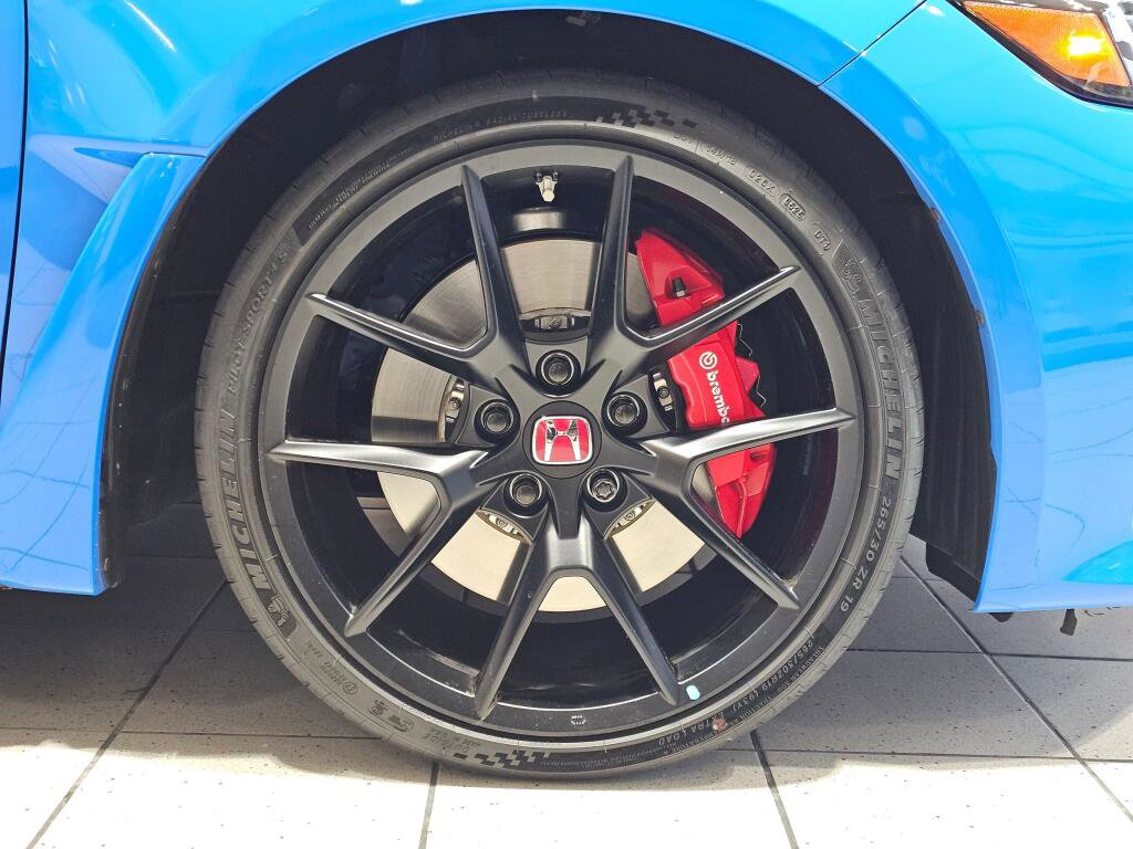 Used 2025 Honda Civic Type R image 9