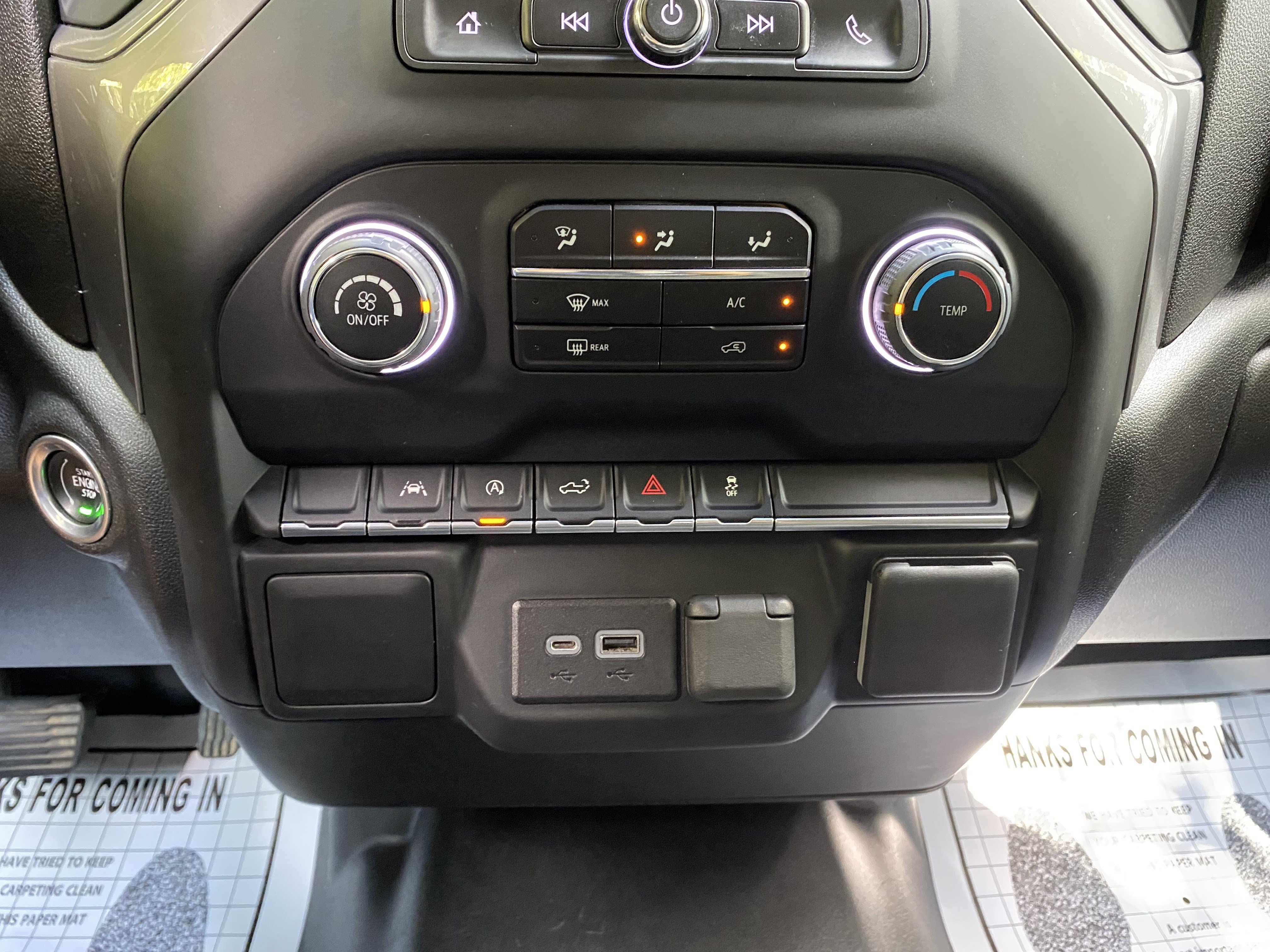Used 2022 Chevrolet Silverado 1500 Custom AWD/4WD image 28