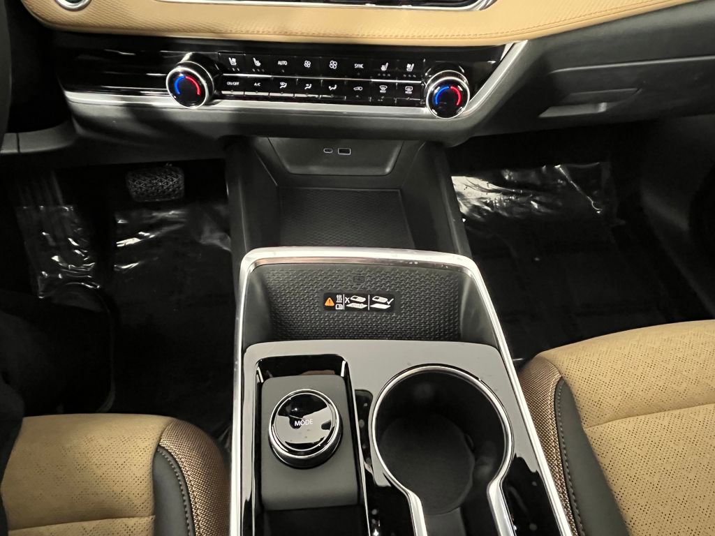 New 2026 Chevrolet Equinox ACTIV w/ Convenience Package III image 21