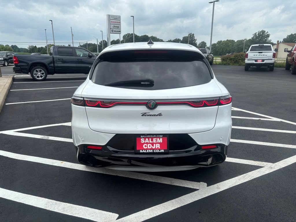 Used 2024 Alfa Romeo Tonale Ti w/ Active Assist Package AWD/4WD image 10
