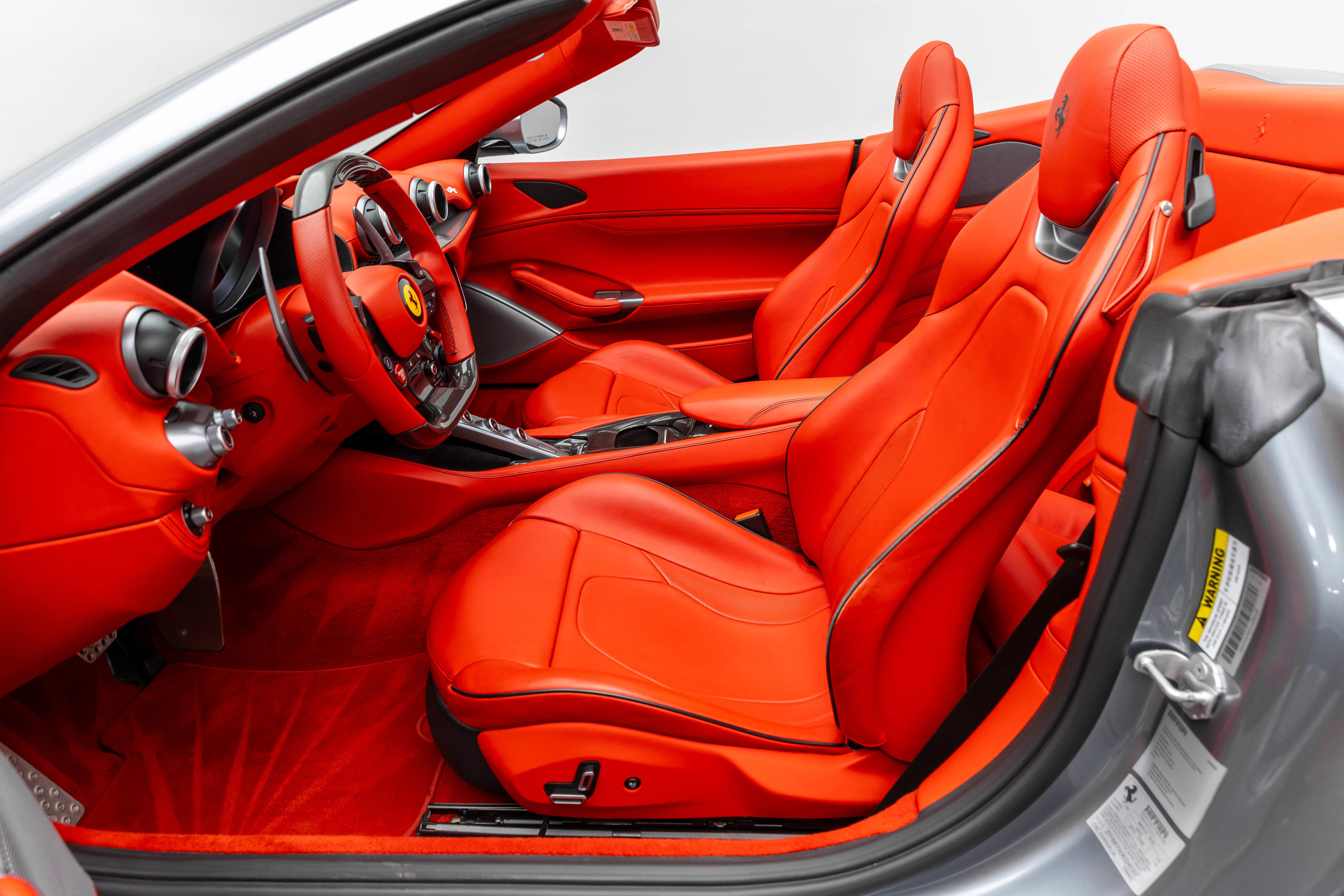 Certified 2019 Ferrari Portofino RWD image 5
