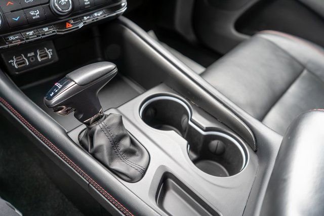 Used 2024 Dodge Durango GT image 32