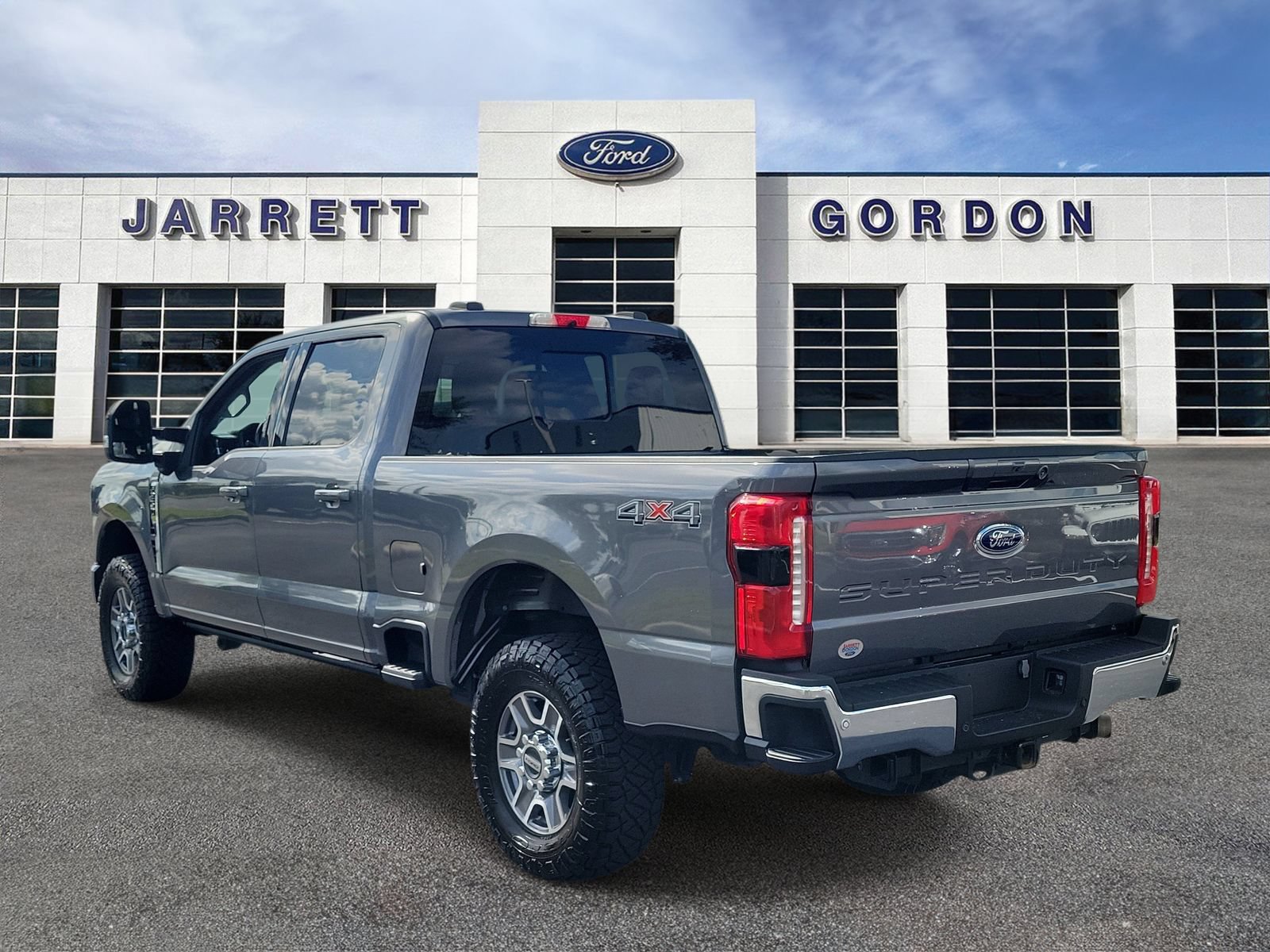 Certified 2024 Ford F250 Lariat AWD/4WD image 3