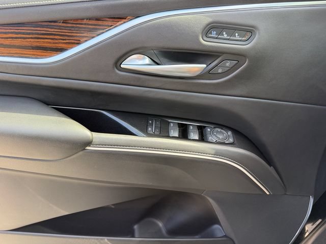 Certified 2022 Cadillac Escalade ESV Premium Luxury RWD image 34