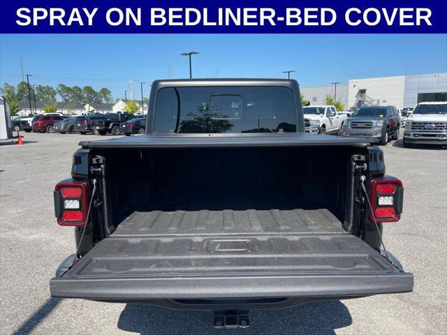 Certified 2025 Jeep Gladiator Rubicon w/ Convenience Group AWD/4WD image 12