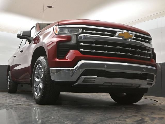 Used 2022 Chevrolet Silverado 1500 LTZ w/ LTZ Premium Package AWD/4WD image 10