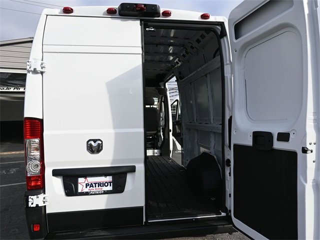 New 2026 RAM ProMaster 2500 w/ Premium Convenience Group image 25