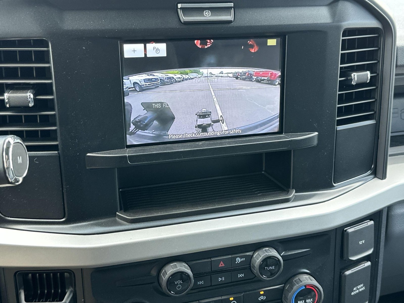 New 2025 Ford F550 4x4 Regular Cab Super Duty image 22