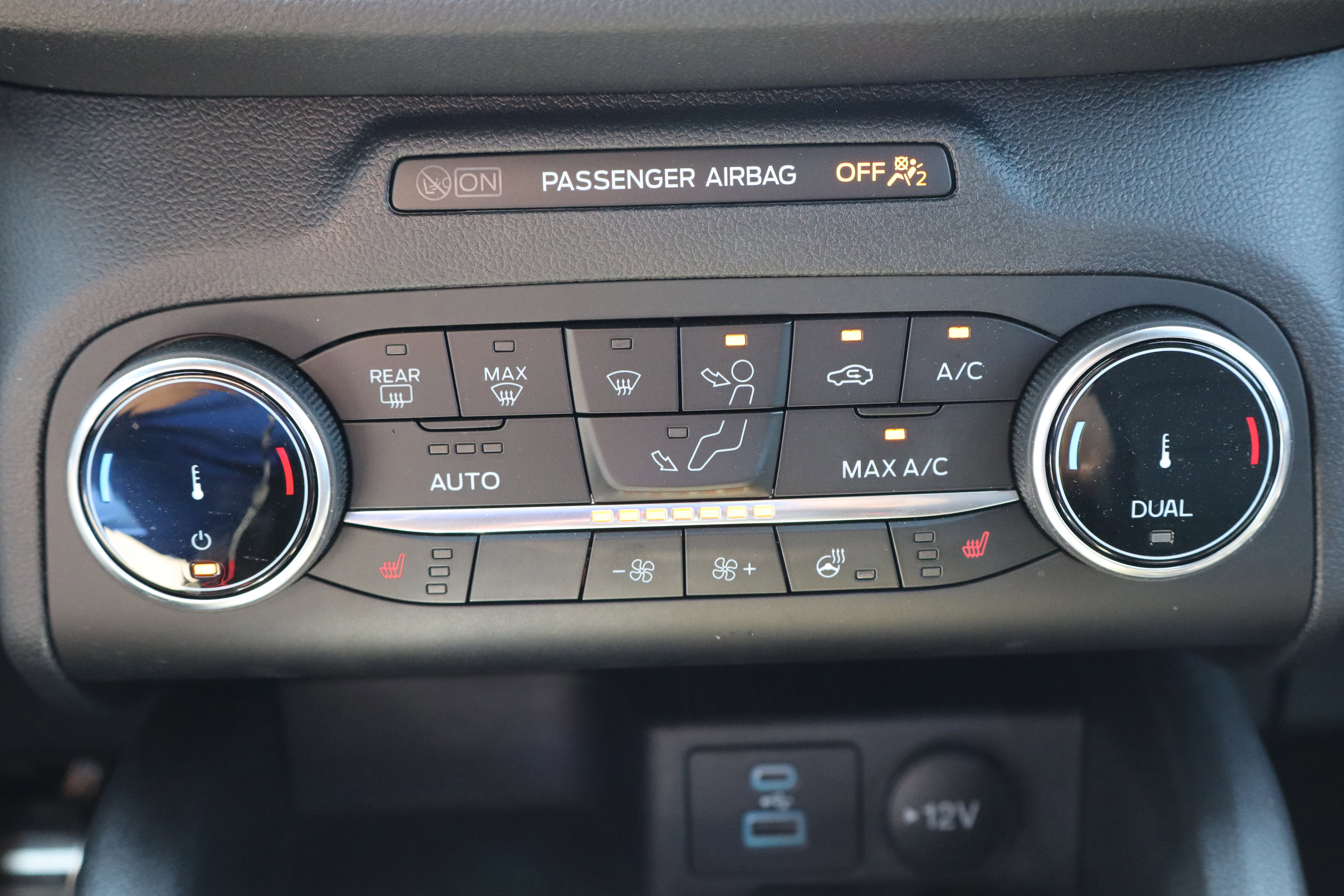 Used 2023 Ford Escape ST-Line AWD/4WD image 21